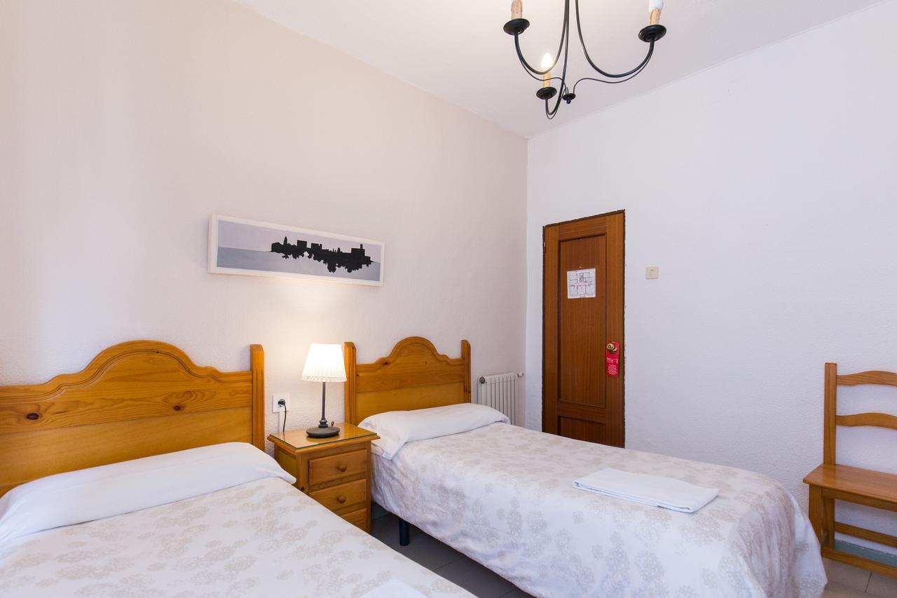 Pension Mesones Granada Exterior photo