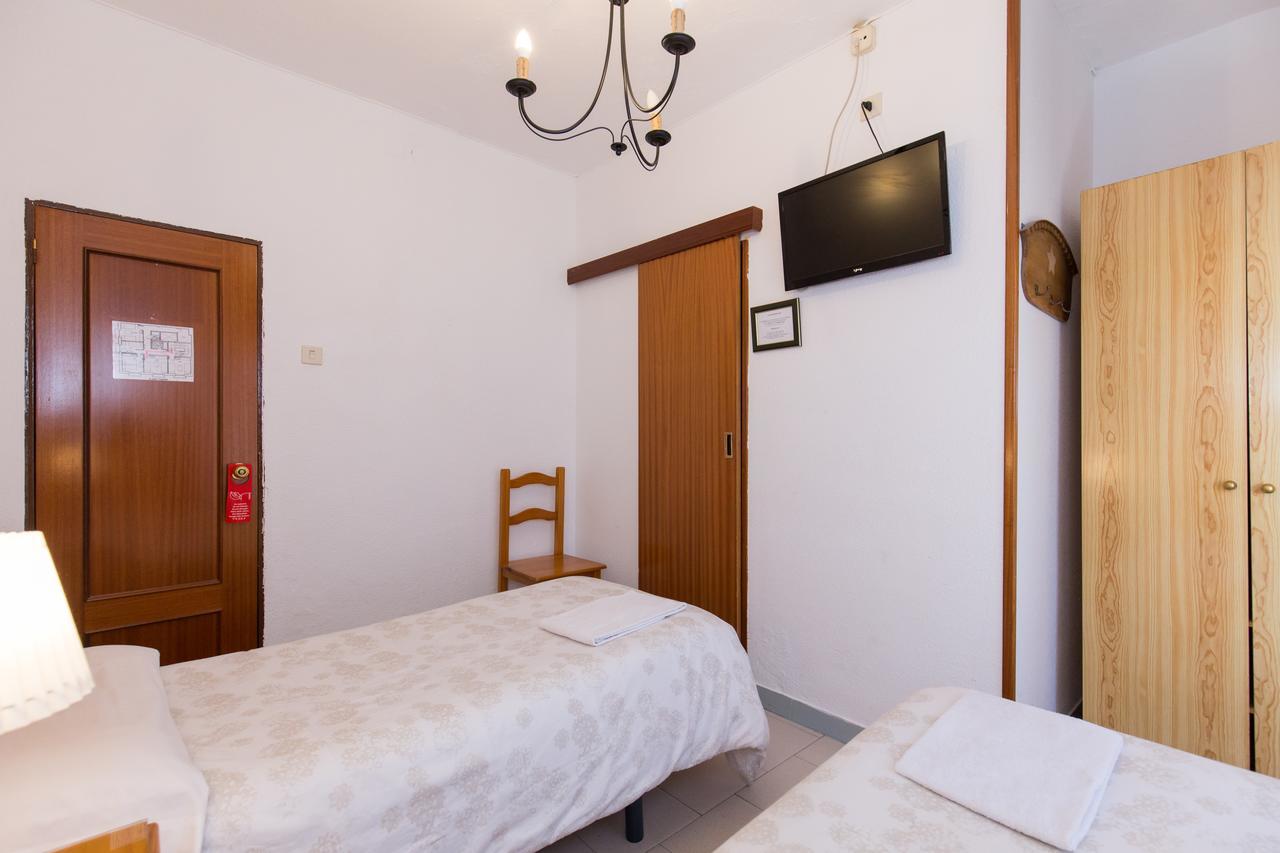 Pension Mesones Granada Exterior photo