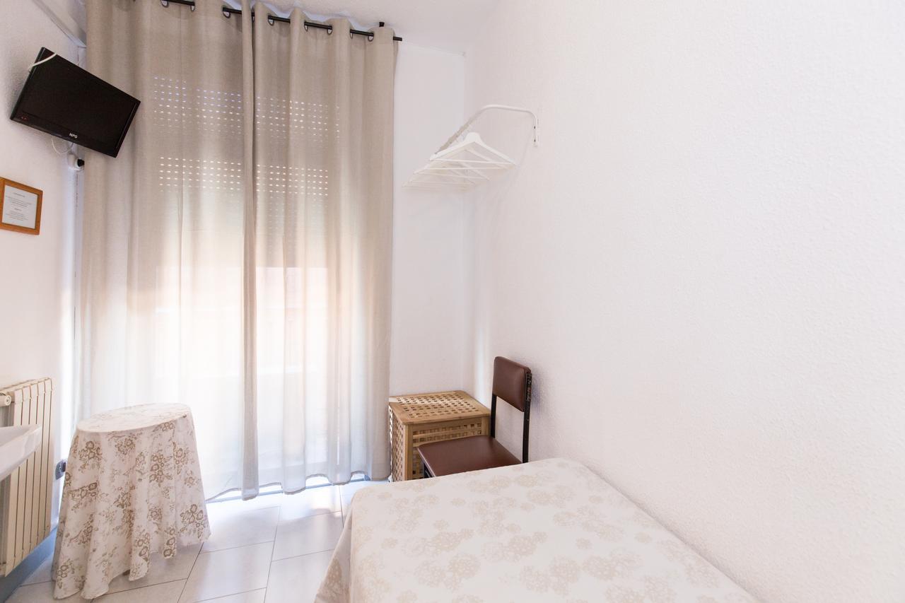 Pension Mesones Granada Exterior photo